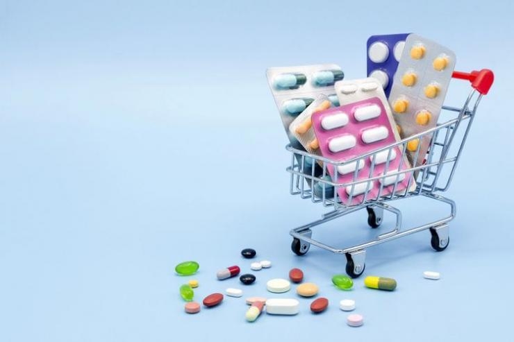 Ilustrasi obat-obatan yang selalu disiapkan di rumah. Sumber: Shutterstock via Kompas.com