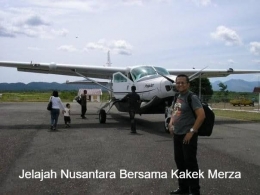 Image: KakekMerza Menjelajah Nusantara dengan pesawat terbang kecil (By Merza Gamal)