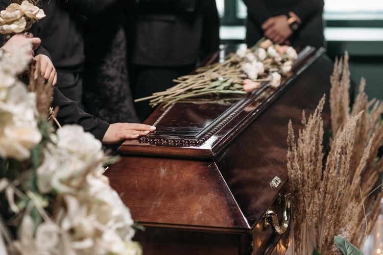 Ilustrasi pemakaman.| Sumber: Pexels/Pavel Danilyuk via Kompas.com