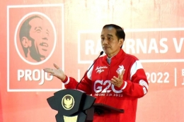 Presiden Joko Widodo saat berpidato dalam acara pembukaan Rapat Kerja Nasional (Rakernas) V Pro Jokowi di Magelang, Jawa Tengah, Sabtu (21/5/2022).(Dokumentasi/Sekretariat Presiden)