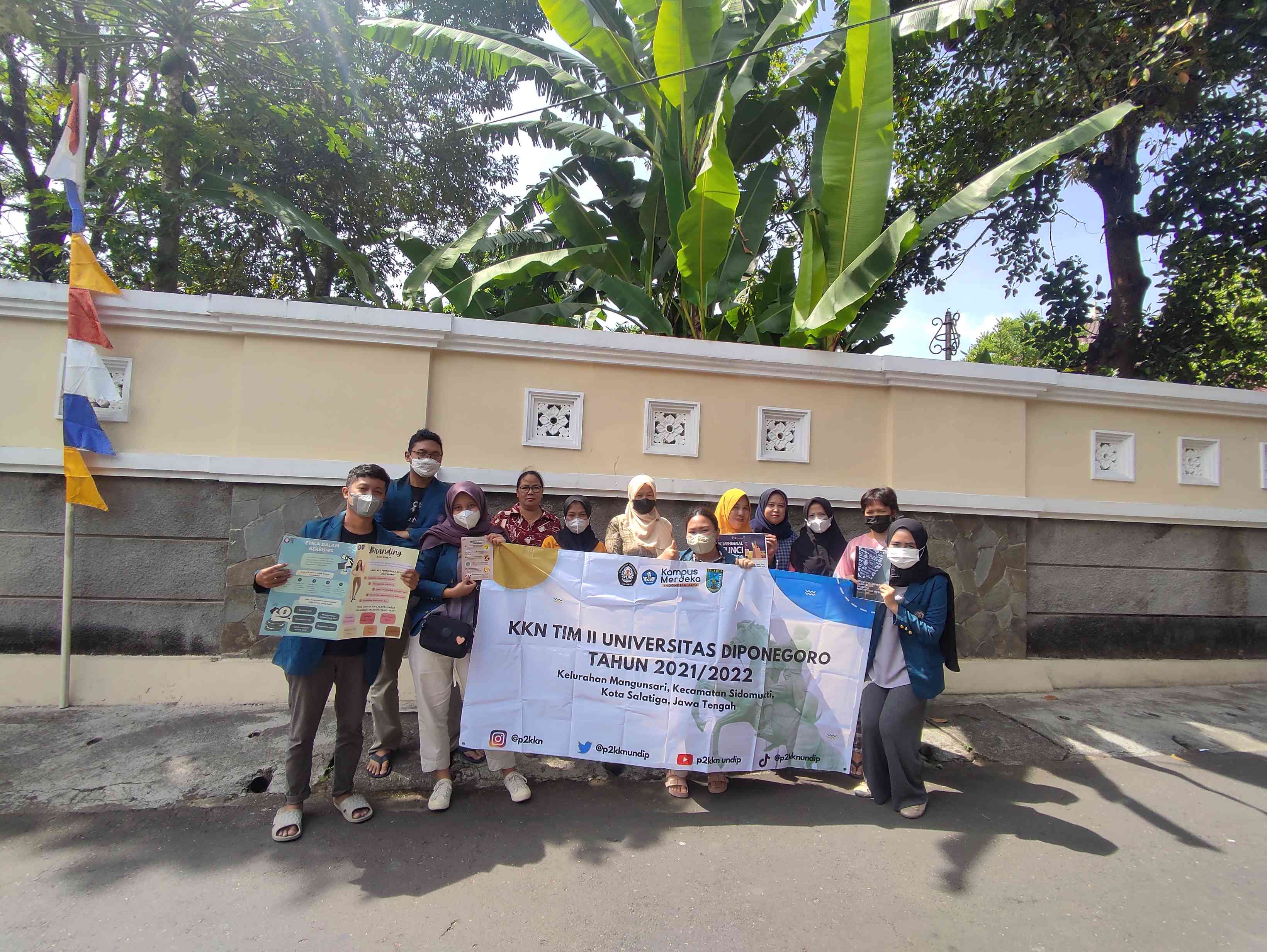 Foto Artikel : Mahasiswa KKN UNDIP Berikan Sosialisasi Mengenai ...