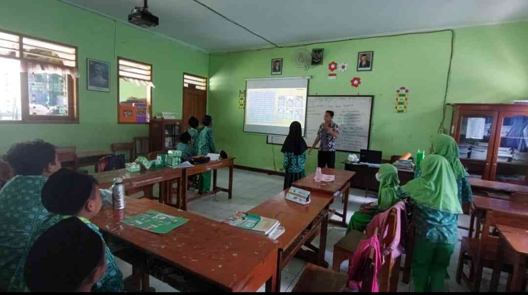 Foto Artikel : Mahasiswa PPG Prajabatan Mengembangkan Modul Ajar Dengan ...