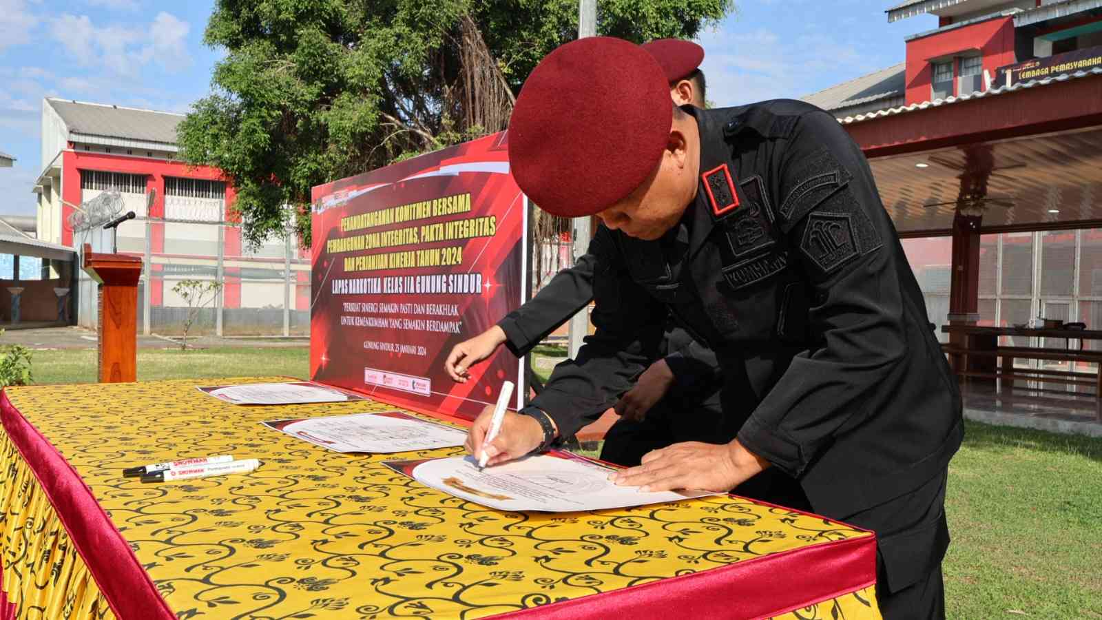 Foto Artikel : Lapas Narkotika Gunung Sindur Tandatangani Komitmen ...