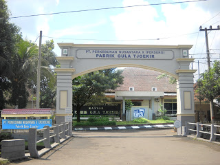 Foto Pabrik Gula Tjoekir