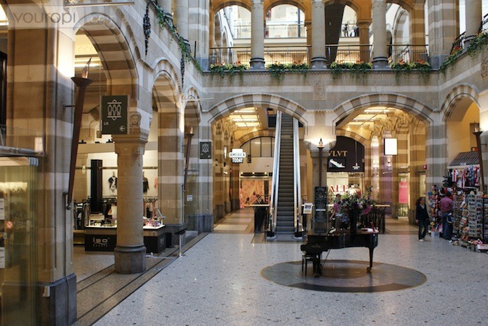 1407993622228861364 1407993622228861364