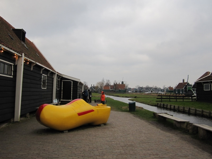 14080586421393541875 14080586421393541875