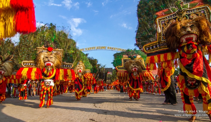 1408191565755965936 1408191565755965936