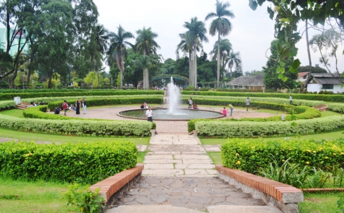 Menikmati Liburan di Taman Bunga Wiladatika, Cibubur