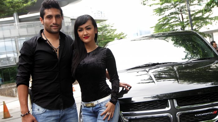 141654941376640581 141654941376640581