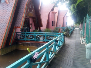 142363850067761756 142363850067761756