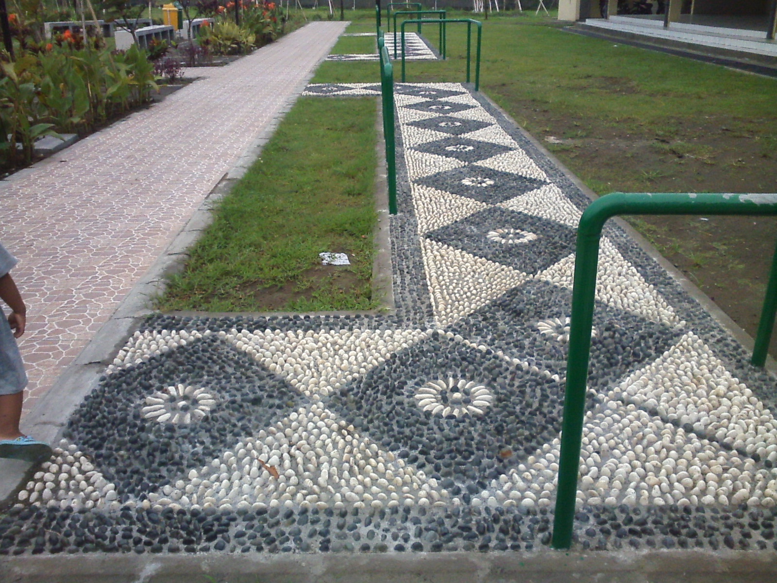 13921078751064850373