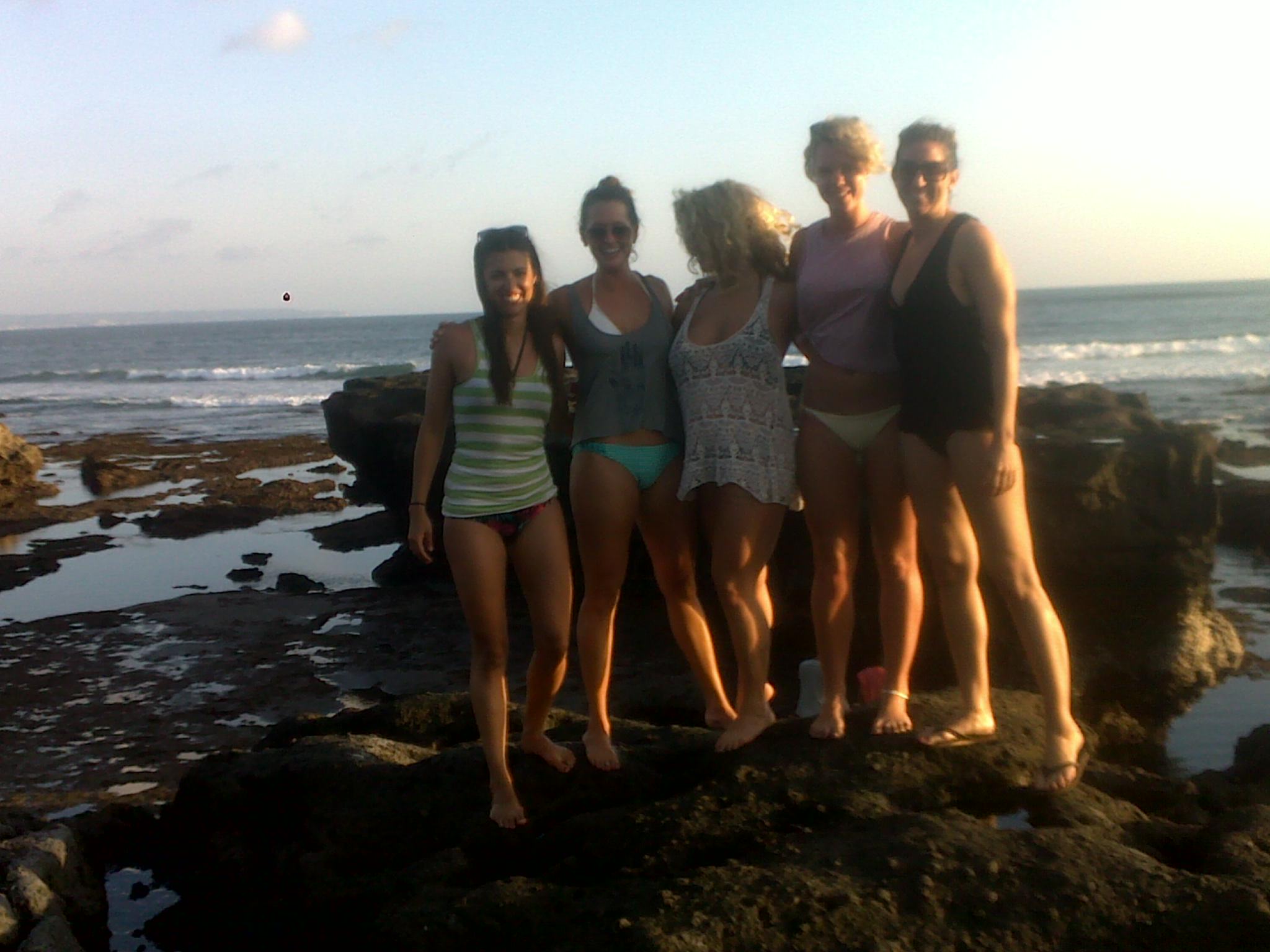 Melancong ke Pantai Echo Beach di Pulau Bali oleh Herdian ... Melancong ke Pantai Echo Beach di Pulau Bali oleh Herdian ...