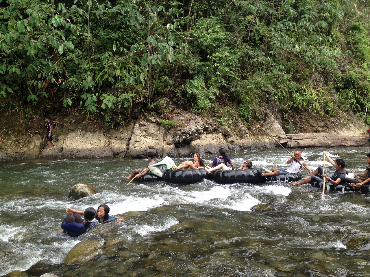 Wisata Bukit Lawang Yang Bakal Terlupakan Karena Infrastruktur