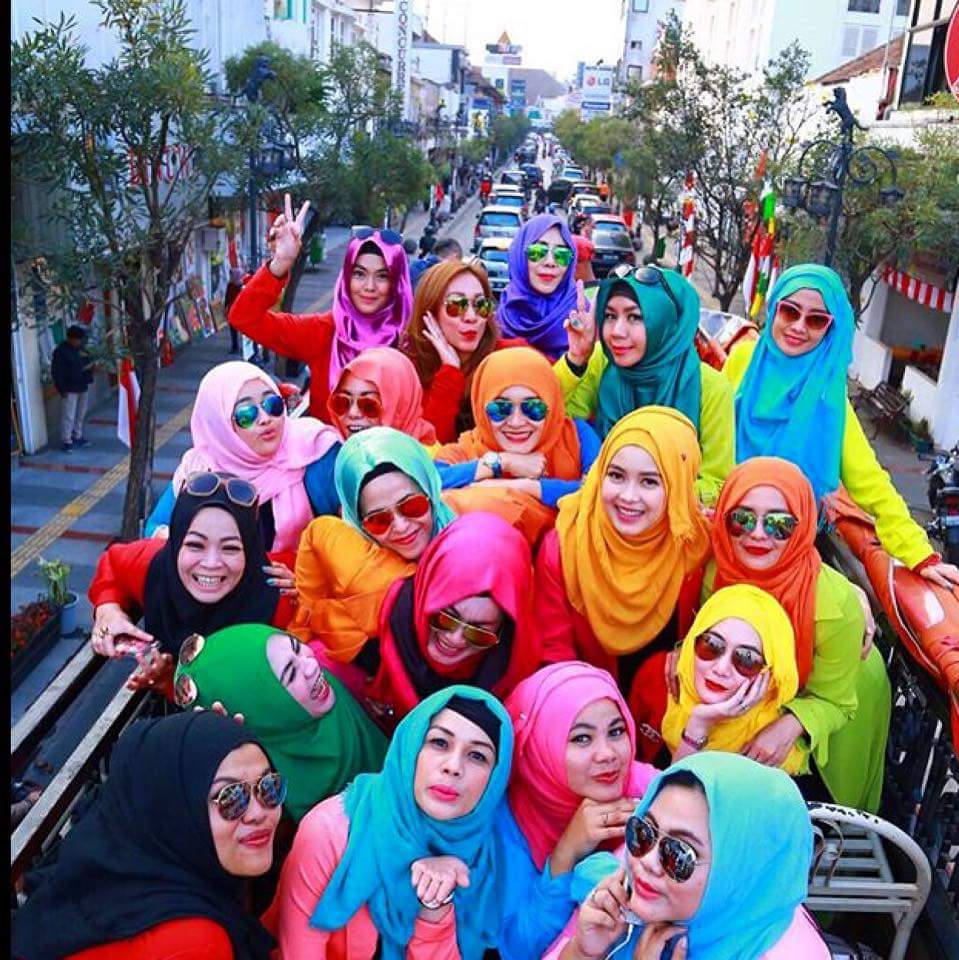 Cara Keren Ridwan Kamil Melestarikan Bahasa Sunda Halaman 1 Cara Keren Ridwan Kamil Melestarikan Bahasa Sunda Halaman 1