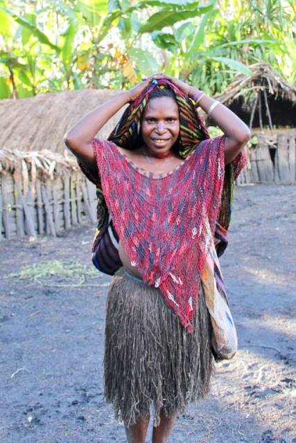 Indahnya Noken  Tas  Multifungsi Bagi Wanita Papua oleh ita 