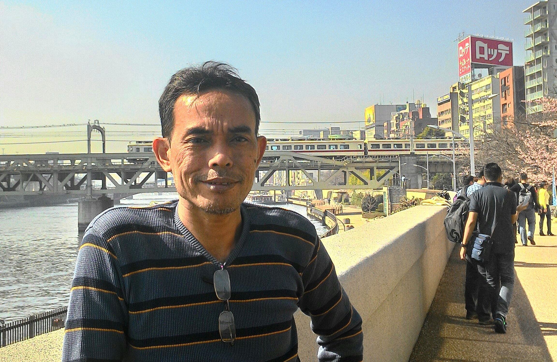 Jangan Biarkan Hidup Seperti Air Mengalir Karena Energi Kamu Luar Jangan Biarkan Hidup Seperti Air Mengalir Karena Energi Kamu Luar