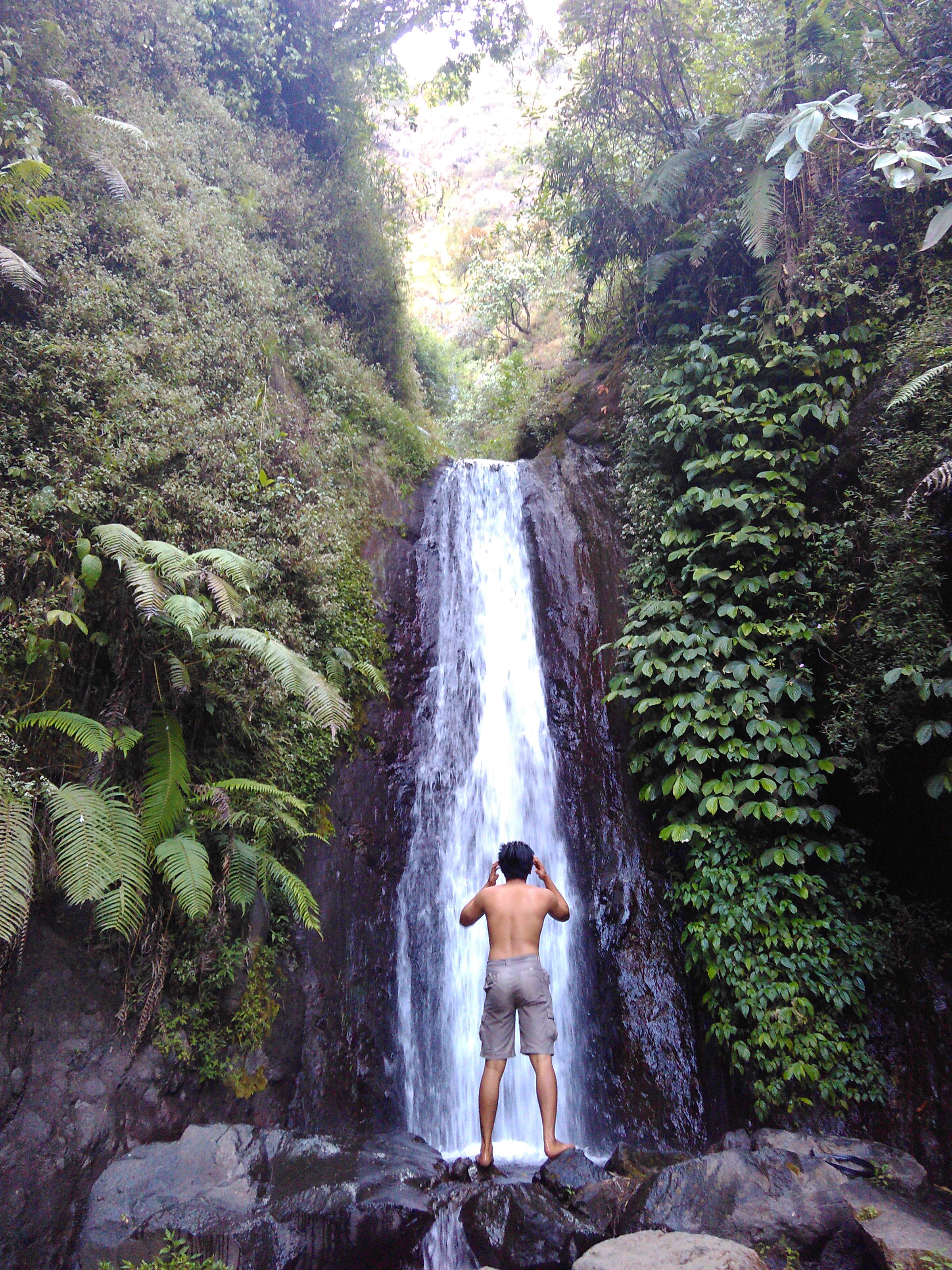 Inspirasi 35+ Caption Air Terjun