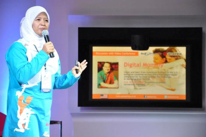 Septi saat launching digital mommy (foto: dok pribadi)