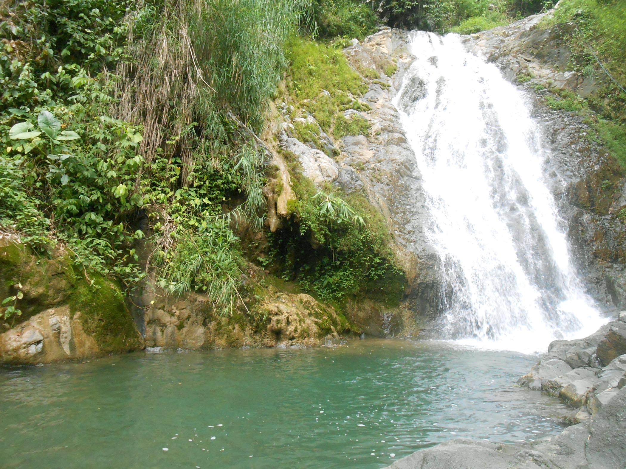 30+ Caption Tentang Pemandangan Air Terjun - Pemandangan ...