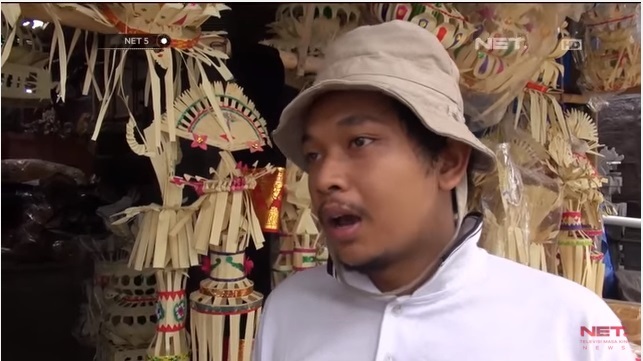 Pengrajin dan Penjual Penjor di Bali | Foto: Net.News TV