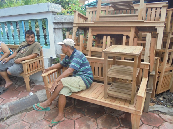 Cara Memperbaiki Jok Kursi Kayu   Cara Memperbaiki Jok Kursi Kayu