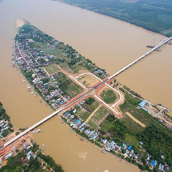 Jembatan Tayan: Terpanjang di Kalimantan, Ikon Baru Kabupaten Sanggau ...