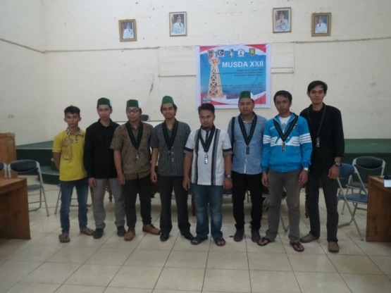 copy-of-2-foto-bersama-pengurus-badko-demisioner-jpg-57271467f09673d007a6f4f3.jpg
