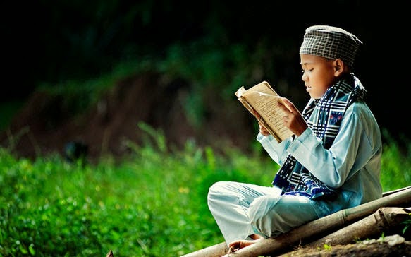 Islam adalah ajaran agama yang sangat menekankan literasi. (Ilustrasi : //mimpipejuang.files.wordpress.com/)