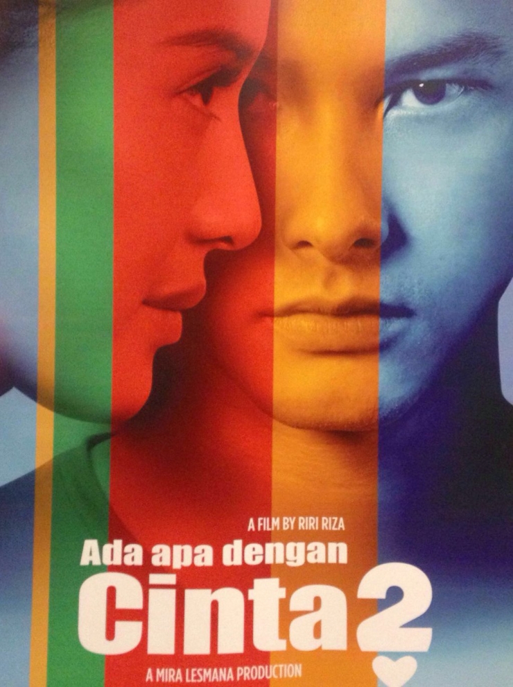 Poster Film AADC2 (Sumber: Mira Lesmana Production)