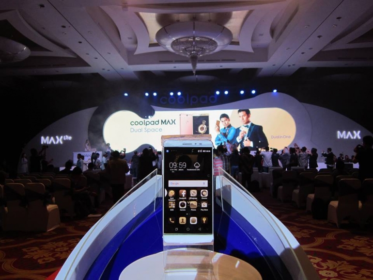 Coolpad Max dengan teknologi ter-update di kelasnya. Foto: Dok. Lita Chan Lai