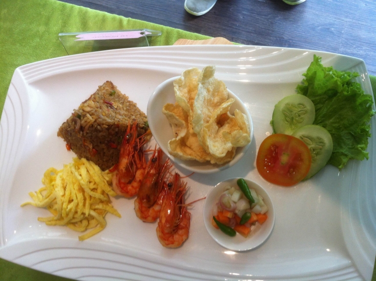 Nasi Goreng Air mata. (foto: GANENDRA)