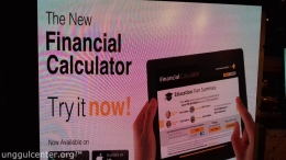 financial calculator. Fitur menarik yang saya demokan juga ke Pak Edi