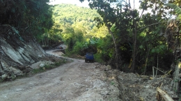 Jalan menuju danau Waibelen yang sedang proses pembenahan. Dok Pribadi