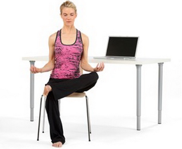 Pose Yoga. (Foto: Thehealthsite.com)