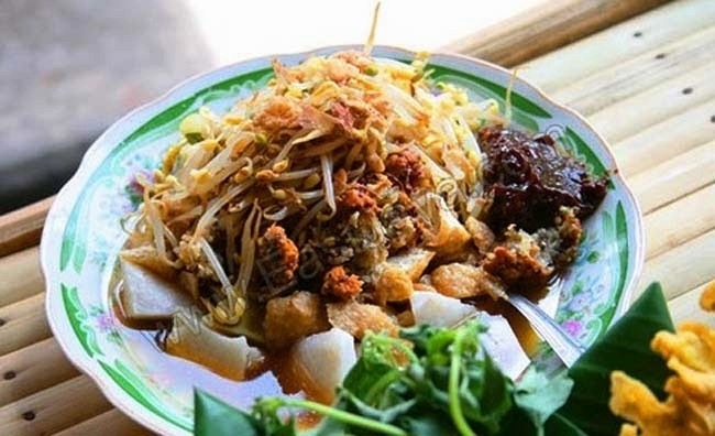 Kenangan Pitung Taun Nang Suroboyo no 1 Edisi Suroboyoan Kenangan Pitung Taun Nang Suroboyo no 1 Edisi Suroboyoan