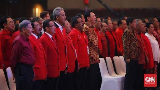 "Gubernur DKI Jakarta Basuki Tjahaja Purnama hadir dalam acara Rakernas I PDI Perjuangan di Hall D JIexpo Kemayoran, Jakarta, 10 Januari 2016. (CNN Indonesia/Andry Novelino)