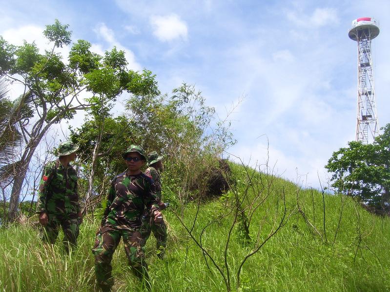 Patroli TNI-AD di Tapal Batas Miangas (dokpri)