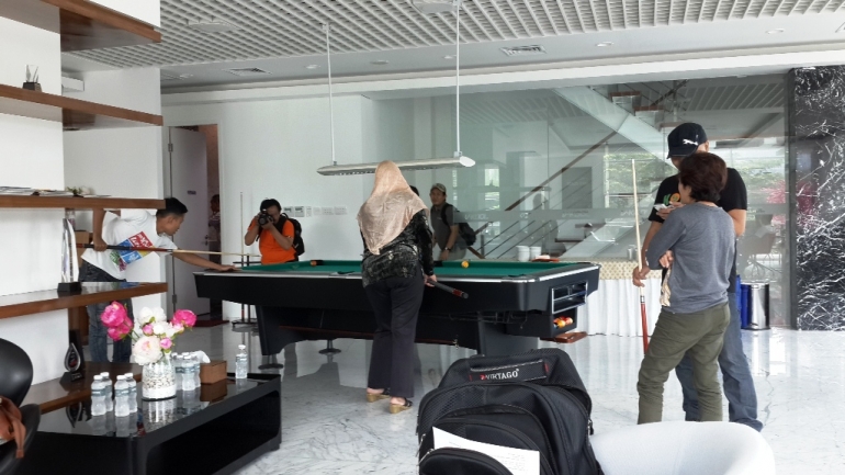 Lounge yang cool lengkap dengan fasilitas biliar, dokpri