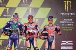 Tiga rider Spanyol di first row (dok.motoGP.com)