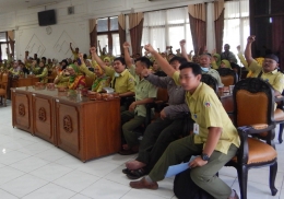 Ratusan Pegawai RSIP Diterima Ketua DPRD Banyumas di Gedung Dewan