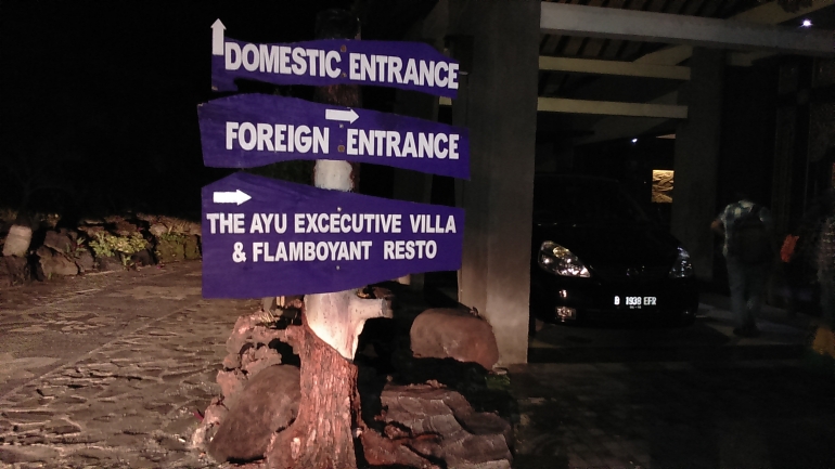 The Ayu Excecutive Villa dengan beragam fasilitas bintang lima. Foto: Dok. Pribadi
