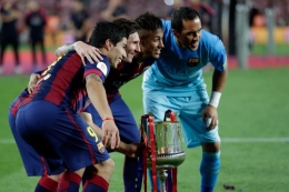 Kebersamaan Messi dan Claudio Bravo di Barcelona/Manu Fernandez/Associated Press