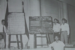 Pemungutan suara dalam sidang Konstituante Akhir Mei 1959 (kredit foto puspitasarisblog.blogspot.com)