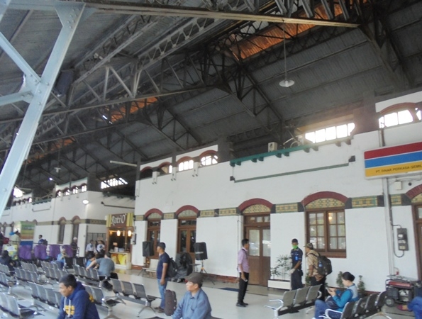 Stasiun Tawang Peninggalan Kolonial Belanda Yang Mengesankan Halaman All Kompasiana Com