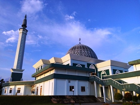 Masjid Raya Nur Ilahi (Dokpri)