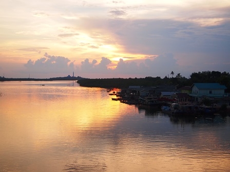 Sunset di Pulau Dompak (Dokpri)