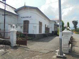 Stasiun Purworejo yang tetap kokoh (foto: dok pri)