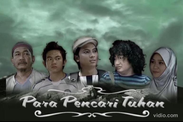 Para Pencari Tuhan jilid 1 yang tayang 2007 (vidio.com).