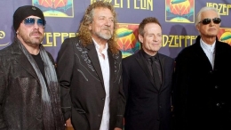 Personil Led Zeppelin tahun 2012 dari kiri, Jason Bonham, Robert Plant, Jimmy Page and John Paul Jones. Photo: Dario Cantatore/AP