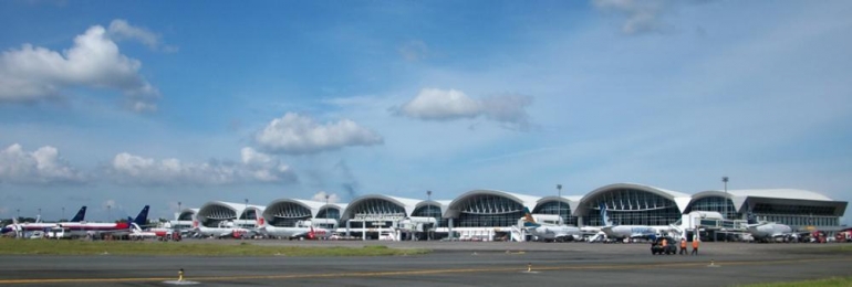 bandara-sultan-hasanuddin-576f767e917a61b704286069.jpg